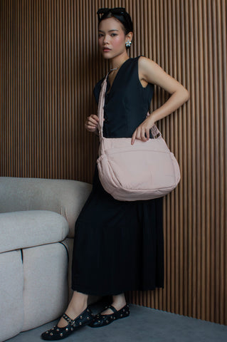 Large  Cloud Essential Sling (Valentine Pink)