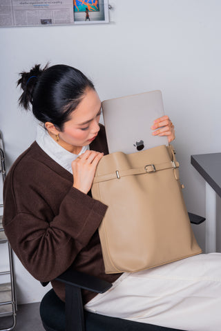 (PREVIEW) Aria Bucket Bag