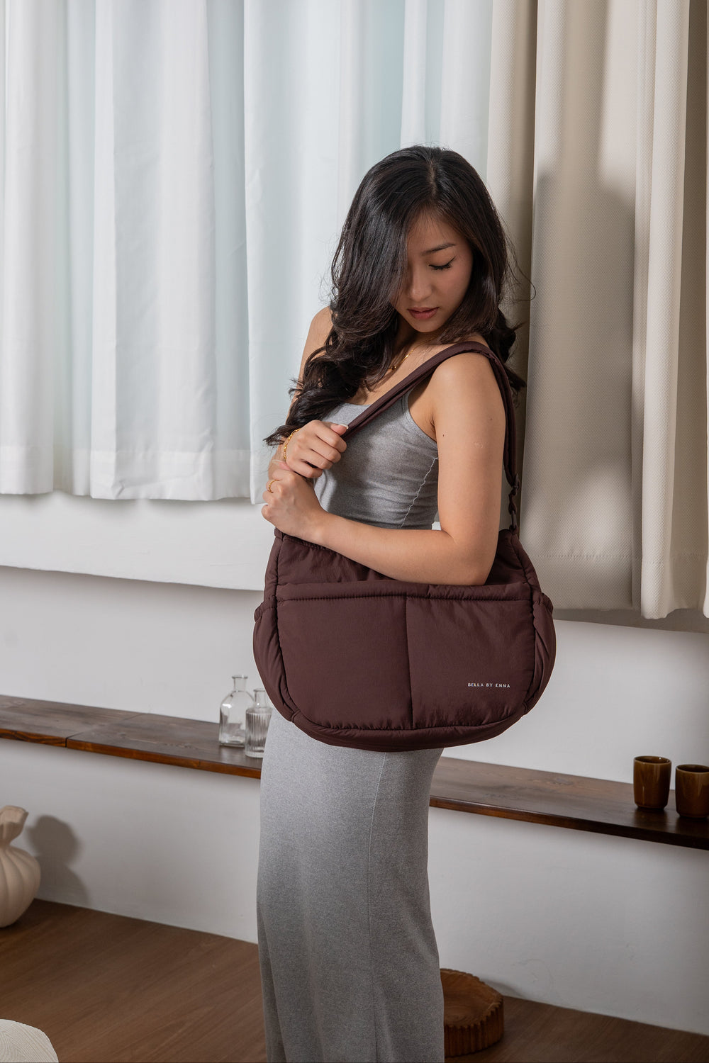 Large Cloud Essential Sling (Chocolate Truffle)