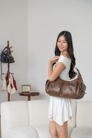 XL Mika Cargo Bag (Dark Chocolate)