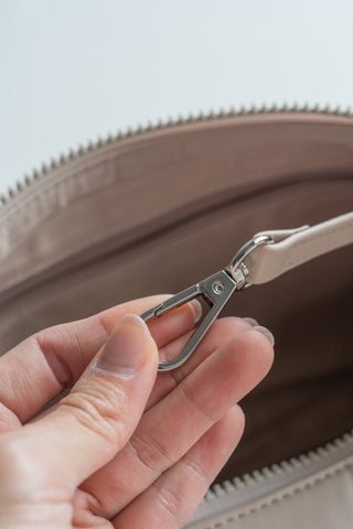 XL Mika Cargo Bag (Charcoal)