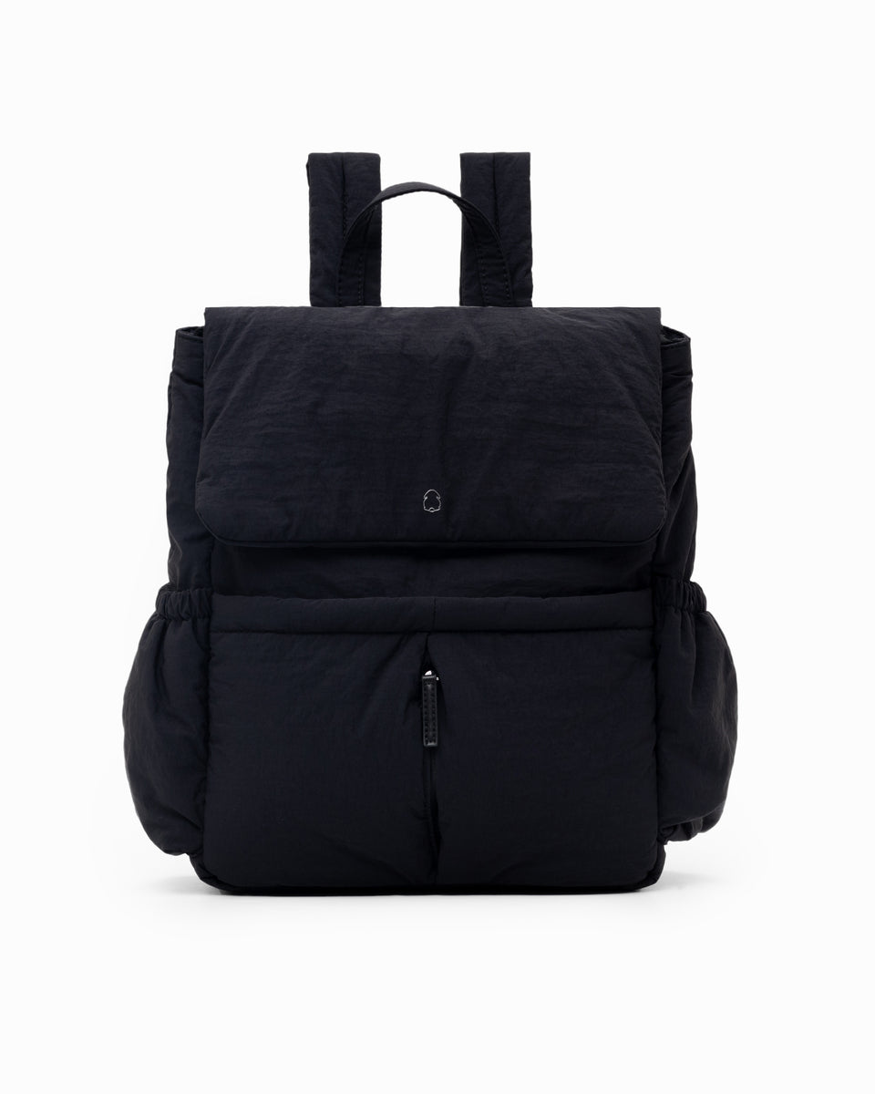 Cloud Essential Backpack (Black)