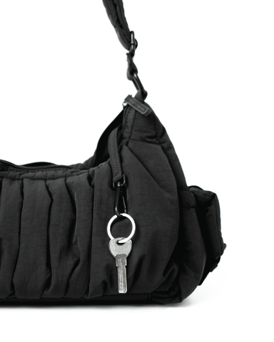 Zora Pleated Cargo Bag (Black - Nylon)