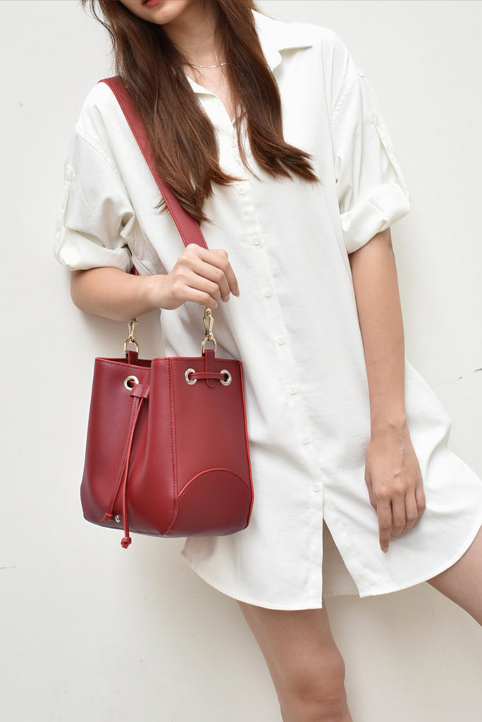 Hallie Bucket Bag (Berry Red)