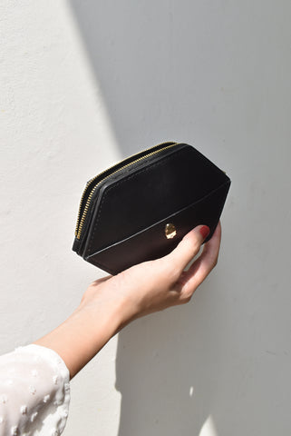 Odelia Hexagon Wallet (Black)